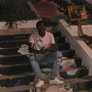 Meet your Posher, Javoni